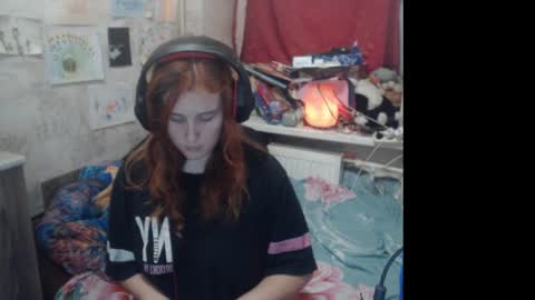 Snapshot of sabochka888 chatting on January 31, 7:50 am sabochka888 online show from January 31, 7:50 am