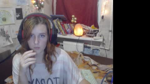 Snapshot of sabochka888 chatting on December 28, 7:55 am sabochka888 online show from December 28, 7:55 am