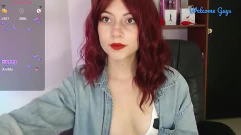 Snapshot of sabrina709 chatting on October 10, 11:31 pm Sabrina online show from October 10, 11:31 pm