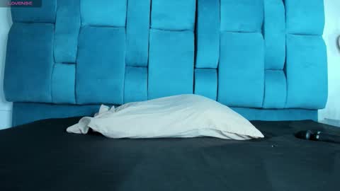 Sabrina  online show from March 16, 7:18 pm