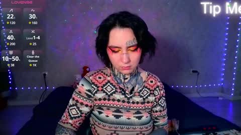 Snapshot of sabrina_raiders_666 chatting on February 19, 1:28 pm Lilith Solar online show from February 19, 1:28 pm