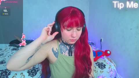 Snapshot of sabrina_raiders_666 chatting on February 5, 9:15 am Lilith Solar online show from February 5, 9:15 am