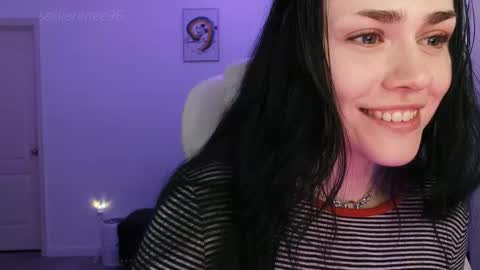 Snapshot of sadierenee96 chatting on September 29, 11:10 pm Sadie Renee  online show from September 29, 11:10 pm