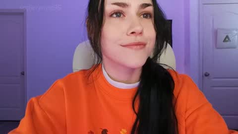 Snapshot of sadierenee96 chatting on October 6, 10:25 pm Sadie Renee  online show from October 6, 10:25 pm