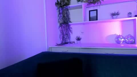 Cami online show from April 24, 7:27 pm