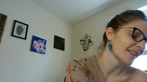 Lelo online show from January 10, 5:13 pm