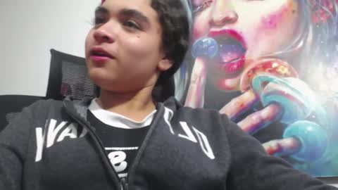 sara online show from March 10, 9:30 pm