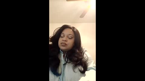 Queen Serenity online show from May 16, 1:19 am