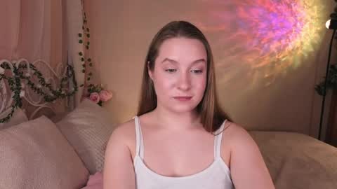 Trisha and Vincent online show from March 31, 8:42 pm