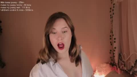 Trisha and Vincent online show from April 21, 8:49 pm