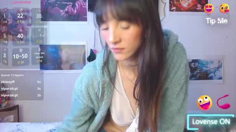 Snapshot of sakura_skinny chatting on October 15, 4:42 pm Sakura Skinny online show from October 15, 4:42 pm