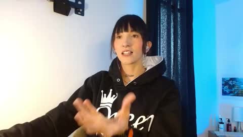 Snapshot of sakura_skinny chatting on January 27, 2:24 pm Sakura Skinny online show from January 27, 2:24 pm
