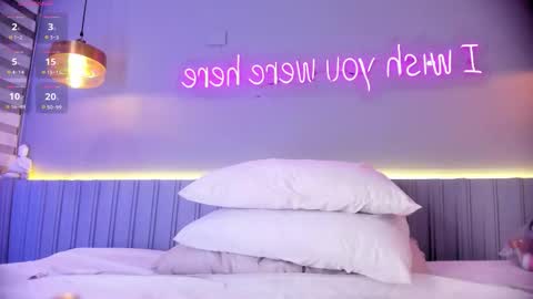 S A L L Y  online show from March 21, 10:31 am