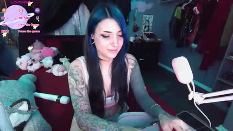 sallylynnxx online show from May 23, 6:12 am