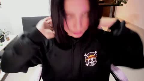 sallymaddoxx online show from December 16, 2:15 am