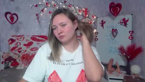 Sally online show from February 5, 8:34 pm