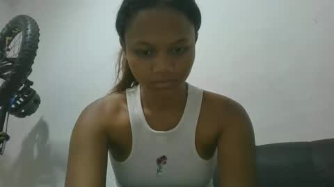 SallyWett online show from May 4, 4:55 pm