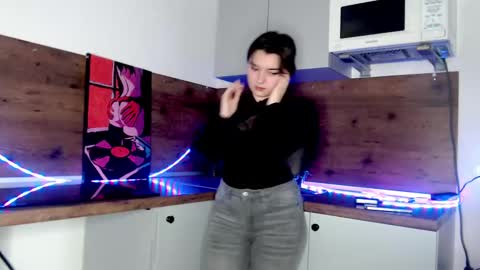 salma_si online show from December 7, 3:41 pm