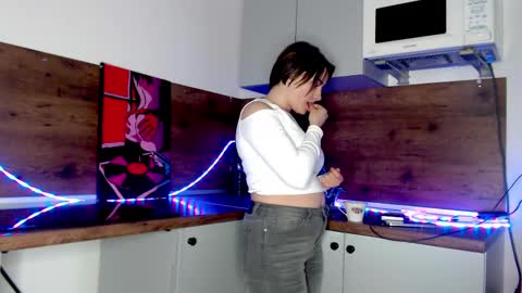 salma_si online show from December 8, 3:13 pm