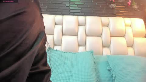 salome online show from April 25, 2:47 pm