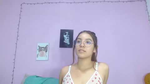 salome ferrari online show from March 10, 7:29 pm