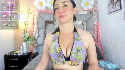 Snapshot of salomee_lee chatting on October 18, 6:42 pm Salome Lee online show from October 18, 6:42 pm