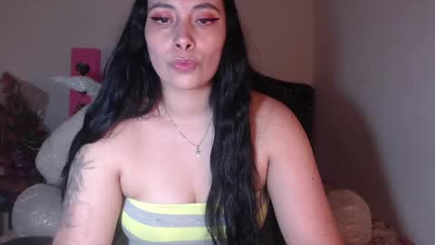 yenny online show from February 18, 4:26 am