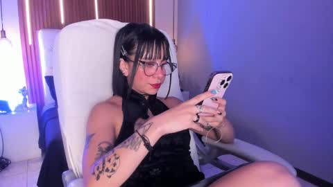 samabiecrussie online show from June 5, 11:00 pm