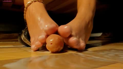 samannthaa_1 online show from September 29, 2:11 pm