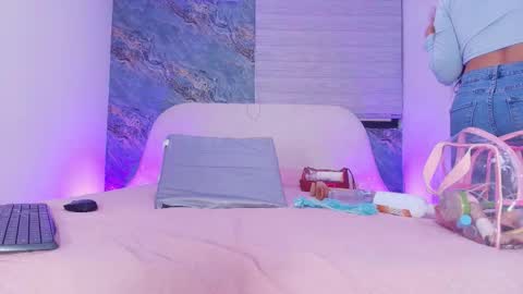 Samanta online show from February 11, 12:06 pm