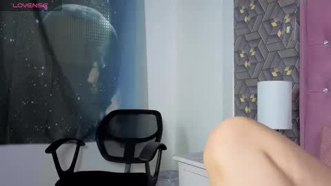 Snapshot of samanta_colen chatting on September 22, 6:34 am Samanta online show from September 22, 6:34 am