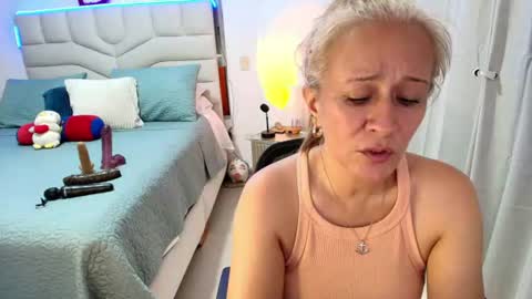 Samanta Stone online show from July 24, 10:39 pm