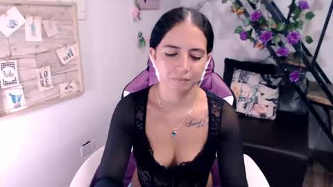 samantha online show from June 10, 6:28 pm