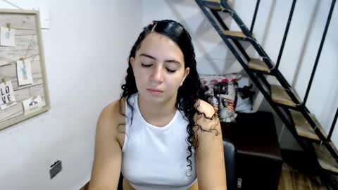 Snapshot of samantha2girl chatting on March 12, 9:24 pm samantha online show from March 12, 9:24 pm