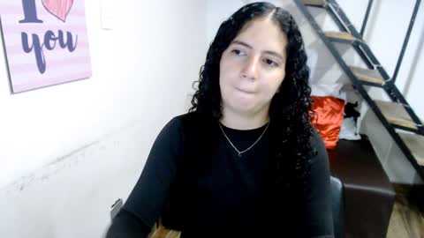 Snapshot of samantha2girl chatting on January 24, 9:04 pm samantha online show from January 24, 9:04 pm