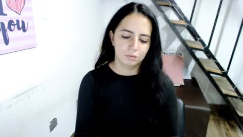 Snapshot of samantha2girl chatting on January 3, 1:38 am samantha online show from January 3, 1:38 am