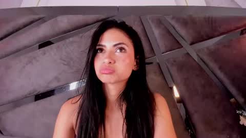 Samantha Beckham online show from June 27, 12:23 am