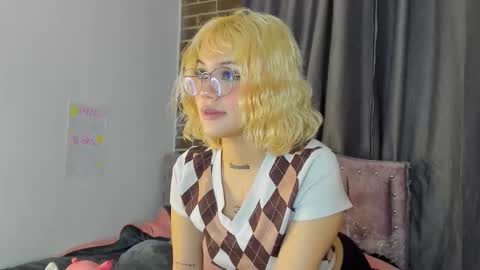 samantha_browwnn online show from March 2, 6:36 pm