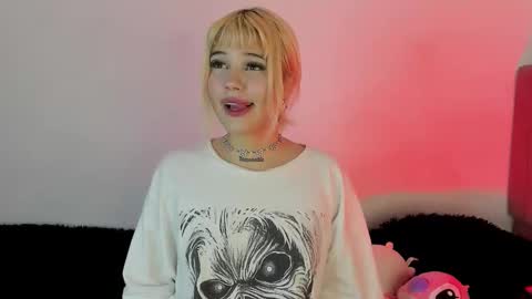 samantha_browwnn online show from November 12, 5:38 am