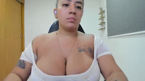 Samantha ga online show from April 8, 11:51 pm