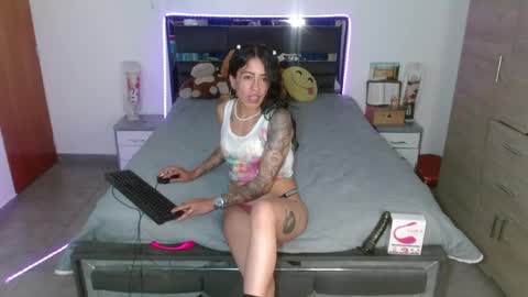 samantha singh1 online show from June 5, 5:44 am