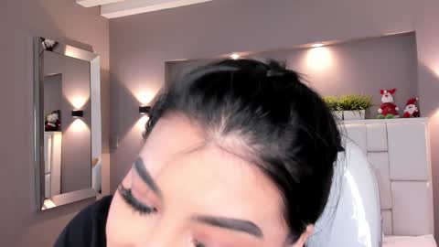 Snapshot of samanthaa_22_ chatting on December 29, 4:16 am Samanthaa online show from December 29, 4:16 am