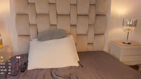 Samantha online show from December 22, 4:37 am