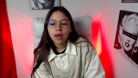 Snapshot of samantharoldan chatting on January 25, 1:57 pm Samantha online show from January 25, 1:57 pm
