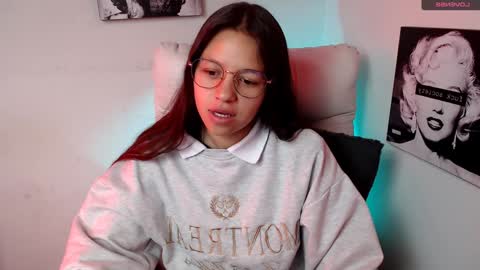 Snapshot of samantharoldan chatting on January 11, 1:43 pm Samantha online show from January 11, 1:43 pm
