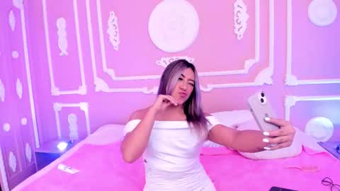 Samantha  online show from March 10, 12:09 pm