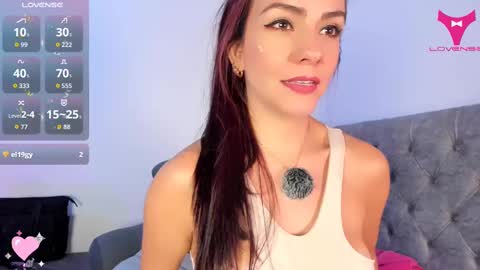 Snapshot of samara_kim chatting on October 3, 8:14 pm SAMARA online show from October 3, 8:14 pm