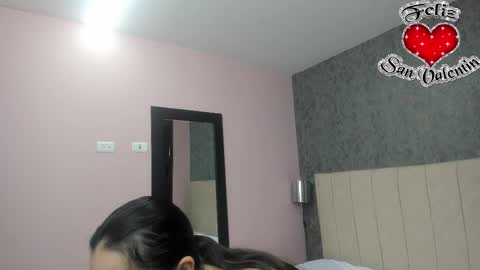 Snapshot of samarha_xue chatting on February 15, 11:39 am Sara online show from February 15, 11:39 am