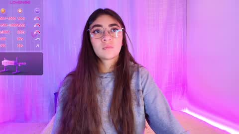 samii evans  online show from January 31, 4:14 am