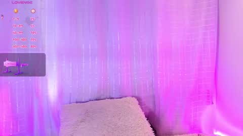 samii evans  online show from March 1, 6:43 pm